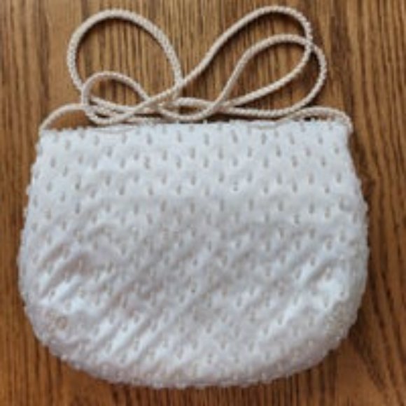 Ivory ecru beaded purse - Picture 2 of 6